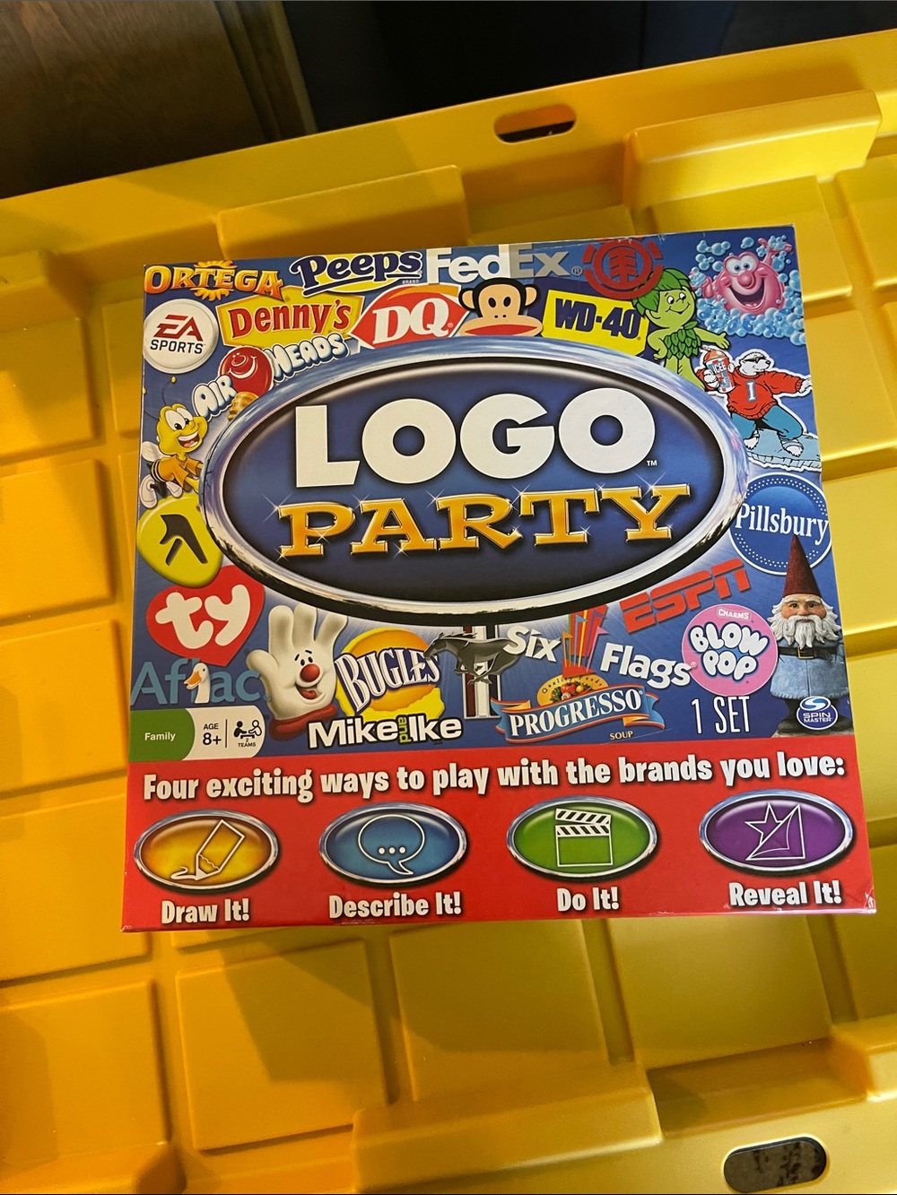 Logo Party Family Board Game - Blue Edition